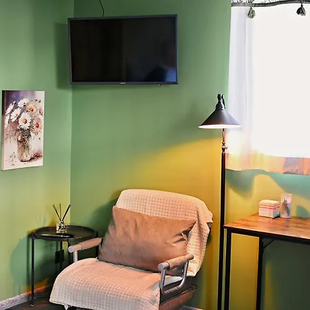 Your Place - твоето място - Tvoeto Myasto Apartment *